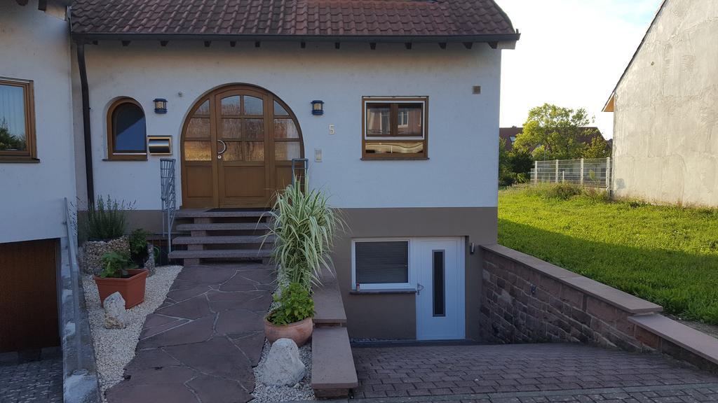 Ferienhaus Schwoerer Rheinhausen Εξωτερικό φωτογραφία
